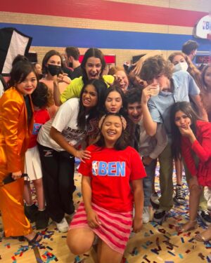 Samantha Lorraine Instagram - love, lyd 💜
#youaresonotinvitedtomybatmitzvah