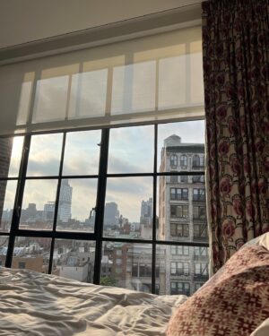 Samantha Lorraine Instagram - MY city of stars 🌆
#newyork #heavenonearth #lalaland