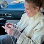 Samantha Smith Instagram - If you’re in the market for a new obsession, come check us out— Sat high noon (ET)! @bemoment.us #AlwaysKnitting 🧶