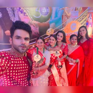 Sambhabana Mohanty Instagram - ❤️ Red Hot Chili Peppers 🌶️

#PyarKaPehlaNaamRadhaMohan #ZEERishteyAwards