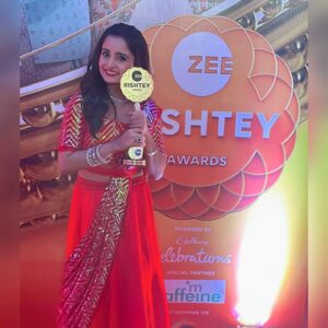 Sambhabana Mohanty Instagram - My first & the one that will always be very special to my core! ❤️ I extend my heartfelt gratitude for considering me to be capable enough for this award and for all the encouragement. 
Thank you @zeetv @aparnabhosle Yuboraj Sir @itsprateeksharma @paasha91 @vaidrekha @ameeta8384 for this opportunity. 
Everything that Damini is and would be is because of you @prateekshah1. Thank you for your constant guidance, love and patience. 
This wouldn't have been possible without the amazing co-actors who have been a massive support all throughout @shabirahluwalia @theneeharikaroyofficial @keerti.nagpure.71 @swaragshah @manishaapurohit @reeza_choudhary67_actor @sumitaroraaofficial @poojakavaaa @ranveer_singh_malik @lodhiaraju @manishdverma @sunnysachdevaa @khushigupta1761 
My crew my lovelies, I owe this to all of you 
@deveshacharya25 @akhilesh.mishra.184 @thenameisdeepak1907 @sukanya_kashyap_ @___shraddhasingh___ @anil_kunwarr @siddheshpawarphotogrphy @abu_bakar_1810 @thesudhen
@iabhinavkaushik And the ones I couldn't tag, know that I'll always be grateful and in awe for creating such a lovely work environment for us all @studiolsd_ ❤️🙏🧿

And thank you @snigdha_bose_mohanty 
All I am, I am for you ❤️