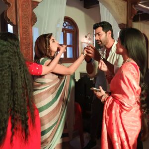 Sambhabana Mohanty Instagram - Birthdays at @studiolsd_ be like : 👆
Thank you one and all for giving such a beautiful start to my year 😘