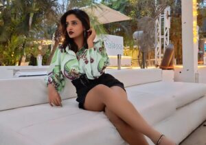 Sambhabana Mohanty Instagram - New year, Old me ! 

#sambhabanamohanty