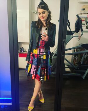 Sami Gayle Instagram - About last night… @bookclubmovie 📚 @tavernonthegreen 🌳

💇‍♀️: @incraigible_hair 
👗: @oscardelarenta 
👛: @chanelofficial 
👠: @barneysny