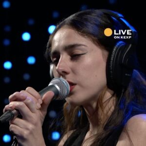 Samia Finnerty Instagram - @kexp session up now ❤️
photos by iamcarloscruz and @melissawax 
a dream come true for me
thank you @djkevincole