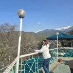 Sampurna Lahiri Instagram - Life is brighter when you focus on the good.. 🏔☀️ . #majormissing #traveldiaries #vacation #sunshine #mountains #nature #positivity #goodvibes #naturelovers #greenery