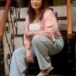 Sampurna Lahiri Instagram – Focus on the step in front of you, not the whole staircase..
.
.
#monday #mood #casual #denim #fashion #style #love #randomclick #fun