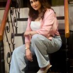Sampurna Lahiri Instagram - Focus on the step in front of you, not the whole staircase.. . . #monday #mood #casual #denim #fashion #style #love #randomclick #fun