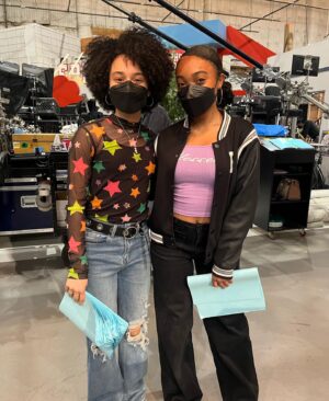Sanai Victoria Instagram - Tune in tonight at 7pm to see me as Jasmine along with the phenomenal cast in the special Hour-Long season 2 premiere of @nickthatgirllaylay on @nickelodeon !
.
.
.

#ThatGirlLayLay #nickelodeon #nickthatgirllaylay #willpackerproductions #a3artistsagency #eleven7artistmanagement #sanaivictoria 🎬