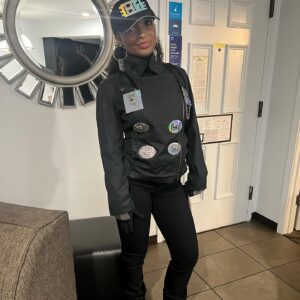 Sanai Victoria Instagram - Halloweekend was a 10/10 🎃🎶 What are you for Halloween?

#happyhalloween #janetjackson #rhythmnation #90sparty #halloweekend #sanaivictoria