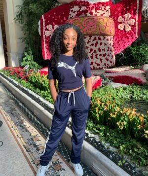 Sanai Victoria Instagram - Mini vacay, to celebrate great news! 🎉
.
.
Any weekend plans❓❓
.
.
#bellagio #bellagiolasvegas #bellagioconservatory #ootd #ootdfashion #puma #pumaxselena #selenagomez #explorepage #explore #instadaily #picoftheday #minivacay #lasvegas #greatnews #grateful #blessed #sanaivictoria ❤️😆🥰💋✌🏽Swipe👈🏽