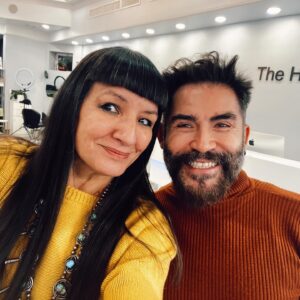 Sandra Cisneros Instagram - With the incredibly talented @aliakduru, my hairdresser in New York!