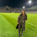 Sandra Díaz Arcas Instagram - Despidiendo el supermegaeterno mes de enero desde el césped de Montjuic 🤭 ¿Alguien más por aquí que estuviera deseando empezar febrero? 🤪