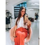 Sandra Nováková Instagram – Pravidelná údržba prodloužených vlasů❤️ 
#THANKYOU  @vlasovepasky.cz 

#hairextensions #extensions #haircare #hairservis #vlasovepasky