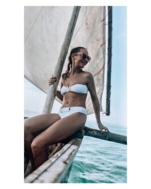 Sandra Nováková Instagram - Ach! Na tohle jsem se taaaak těšila❤️ 

#catamaran #zanzibar #love #enjoyment #sea #sun #magic