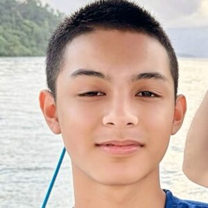 Sandy Andolong Instagram - Missing all of you much more now during this Christmas season of the year & will definitely miss our bunso @micadl when she flies the coop early next year😕 Thankful & grateful always for one of God’s great gift to us @sgt.pepper8, our loving & kindhearted children & grandchildren🙏🏻❤️❤️❤️Blessed & Joy filled CHRISTmas to all💫✨⭐️ #Rafael @agdl_dl #Amelia#Azariah @mmiiigguuueeell @iamjuliesaints #Pimo #Gabriel  @mariadeleonofficial @micadl
