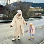 Sanela Diana Jenkins Instagram - Afternoon Stroll