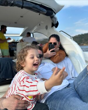 Sanem Bahçekapılı Instagram - Kendine iyi bak Göcek Böcek. Yine geliriz geliriz. 🌝