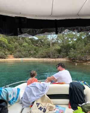 Sanem Bahçekapılı Instagram - Kendine iyi bak Göcek Böcek. Yine geliriz geliriz. 🌝