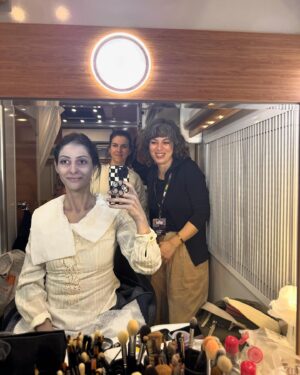 Sanem Bahçekapılı Instagram - Zatürre olmama rağmen sergilediğim o performansa yılın kadın oyuncusu ödülü gelir diyorum… 🚬