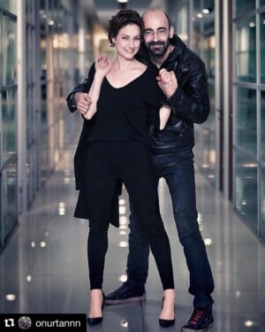 Sanem Çelik Instagram - #Repost @onurtannn
・・・
#edho #eskiyadunyayahukumdarolmaz