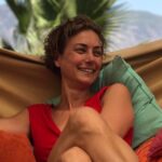 Sanem Çelik Instagram - Ve tatil biter, çekimler başlar 🎬 Özledimmm ❤️