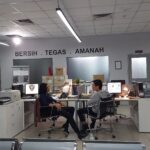 Sangeeta Krishnasamy Instagram - They call me Rita. F.r.a.m.e.d #astrooriginals #policeperspective Partner in crime @kahoe.hon #behindthescenes