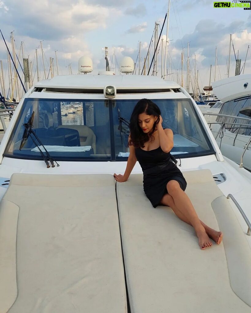 Sangeeta Krishnasamy Instagram - … Early in the day it was whispered that we should sail in a boat, of this our pilgrimage to no country and to no end. #cannes @mango