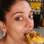 Sangeeta Krishnasamy Instagram - We just loved @vickedgood! Thank you for taking plant based eating to a whole new level 💚🌱🌿☘️🍀 @veghubmy @imdavinagoh #plantbased #veganbakery