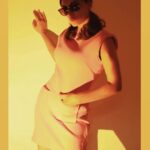 Sangeeta Krishnasamy Instagram – @majeparis 

#Majeparis #MajeGirls #majess23 #vintage #shiftdress #chic #pink