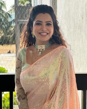Sangeetha V Instagram - Jewelery has the power to be the one little thing that makes you feel unique ⭐️⭐️⭐️ thank for this wonderful jewelry from by @fineshinejewels