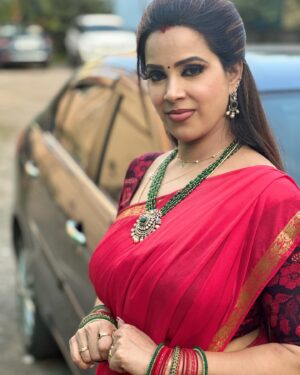 Sangeetha V Instagram - A red dress with beautiful jewelry can make even a shy demure girl feel like a powerful feminine ❤️❤️❤️❤️❤️❤️
.
.
Jewelry by @kabijewellery