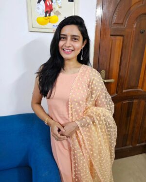 Sangeetha sai Instagram - Happy vijayadhasami 🌺🌺🌺🌺

Costume.... sondha kaasu kuduthu vangunadhu 😆😆😆😆😆

#sangeetha
#vijayadhasamipooja
