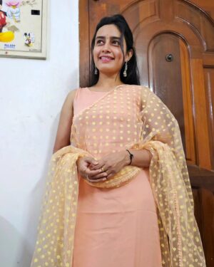 Sangeetha sai Instagram - Happy vijayadhasami 🌺🌺🌺🌺

Costume.... sondha kaasu kuduthu vangunadhu 😆😆😆😆😆

#sangeetha
#vijayadhasamipooja