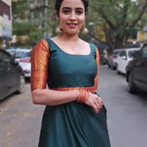 Sangeetha sai Instagram - Cos its trending 😉😉

Wearing @effingo.arcadia 
Mua @sowmisclassymakeovers