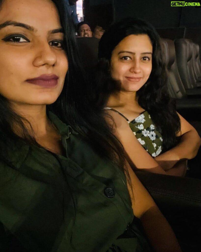 Sangeetha sai Instagram - Papu look what I found ❤️❤️ @sangeethasai_offl From the spotlight to the heart has papu 🫶🌸she’s not just a celebrity, but my closest friend and pillar of support🧿❤️ #papu #friends #gratefulforlife #supportsystem #allaboutlove #memories