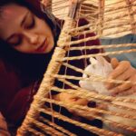 Sania Salari Instagram - با هم دیگه براش خونه می ساختیم #سانیا_سالاری #پانته_آ_پوراسماعیل #برگ