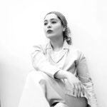 Sania Salari Instagram - با این همه از یاد مبر که ما ــ من و تو ــ انسان را رعایت کرده‌ایم خود اگر شاهکارِ خدا بود یا نبود.. #احمد_شاملو