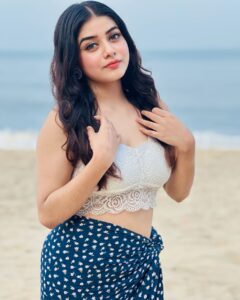 Saniya Babu Instagram - Photo : @nandu______rajeev 😇 If you love me, I will love you back a lot.. without measure.. In the same way that you hated me, I will hate you without measure Am like a mirror🫂 #socialmediamarketing #treding #beach #goa #kochigram #beatiful #dhanushsongs
