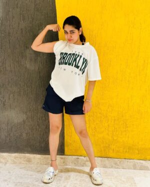 Saniya Babu Instagram - ENNA POKKI PARAYAN NJAN MATHARAM MATHI😂🫶💪