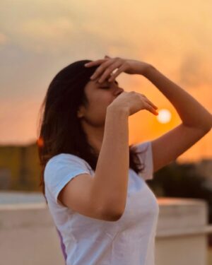 Sanjana Krishnamoorthy Instagram - the magic of sunsets 🪄