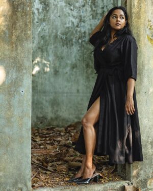 Santhy Balachandran Instagram - 🌿

Photographs by @sajnasivan