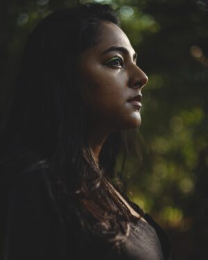 Santhy Balachandran Instagram - 🍀 

Photographs by @sajnasivan