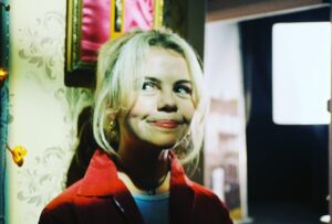 Saoirse-Monica Jackson Instagram - Swipe for the Holy Smirk 😏 

I’m having the best time filming our third & final season of Derry Girls. I love this show & Erin Quinn from the bottom of my little green heart, I really do 💚🍀
