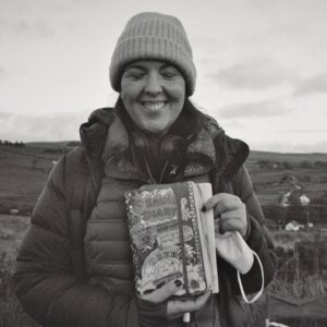 Saoirse-Monica Jackson Instagram - Ahead of our Final episode tonight on @channel4 at 9pm 🥹 I wanted to thank our @lisafromderry for this beautiful series ♥️ Derry Girls was a huge break for me & working with Lisa has changed my life and will always continue to inform my creative decisions for the rest of my career, a privilege to say the least. When I was cast as Erin I was beyond excited & that was down to the confidence that Lisa had Instiled in me from the auditions. Lisa was always keen to push Erin further with me. Lisa gave me the scope in her writing and direction and amazing references from her favourite films and series , to push the physicality and energy of Erin every season. It’s safe to say a role like Erin certainly doesn’t come about every day for an actress and it’s something I will always be grateful for. This show means the world to me, thank you for every beautifully crafted word and thank you for giving my wonderful hometown it’s truest voice ♥️♥️♥️
