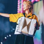 Saori Instagram - いろんな場面で、 求められる立場が似ている 私となかじん。 最近話し始めると、お互いに 「大変なのに、よく頑張っててスゴイ」 と言い合う仲になってます…😌 おつかれさまっ #sekainoowari #dgdd #dugaradidu