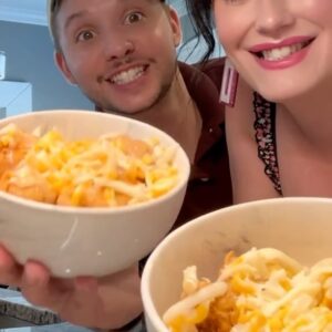 Sara Andrews Instagram - The Colonel might be guarding those 11 herbs & spices like they’re the krabby patty recipe… but these tater bowls might just give him a run for his money! #kfc #potatobowl #marthawhite #phileadelphiacreamcheese #kroger #benefiber #lgbt #trans #ftm #mtf #t4t