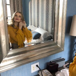 Sara Paxton Instagram - Ready for day 1 of #thefrontrunnermovie press! Wearing @prabalgurung @casadeiofficial @erinessjewelry @itsamandalim @alyx34 @desiraecherman @seijinyc ❤️❤️