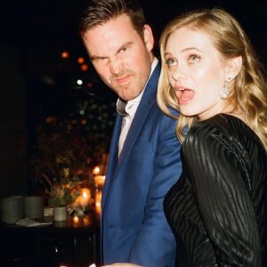 Sara Paxton Instagram - 💃🏼🕺🏻💜 #tbthursday 📸: @ivanarose 💄: @ktmell 💇🏼‍♀️: thank you @addygal this hair withstood hours of sweaty dancing 💜💜