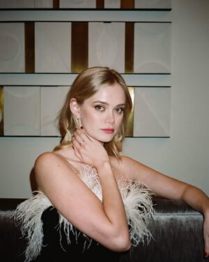 Sara Paxton Instagram - ✨🥂 📸 @ivanarose_35mm @staud.clothing